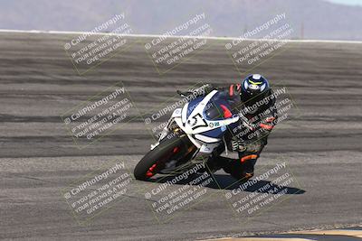 media/Jan-16-2026-CVMA Friday Practice (Fri) [[6f2bf47531]]/4-Racer 3-NRS/Session 3 (Bowl)/